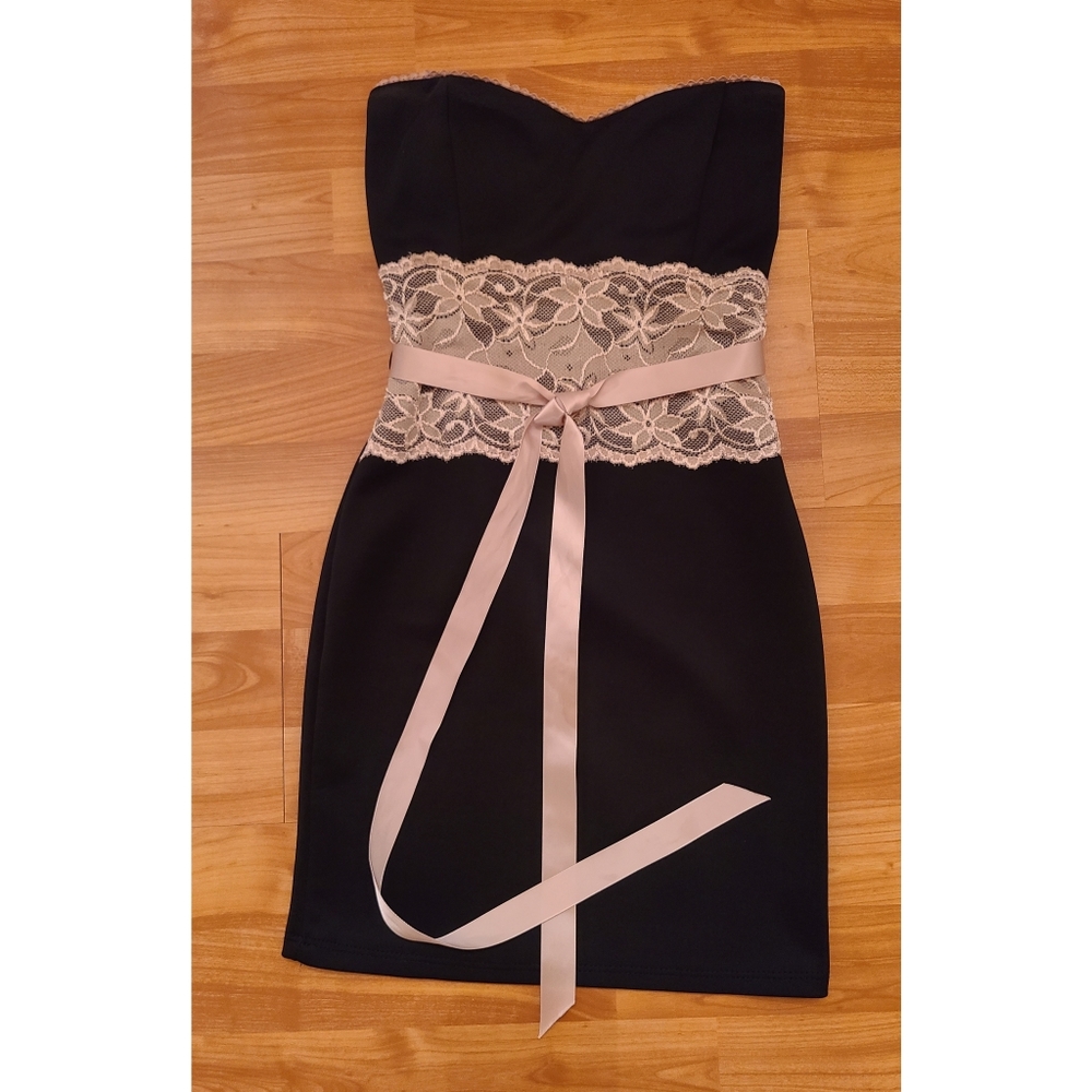 Mini Black and Beige Lace Dress